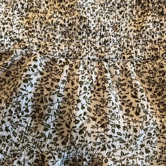 Paper Crane 100% rayon spaghetti strap top - size S - Anthropologie - Picture 4 of 5